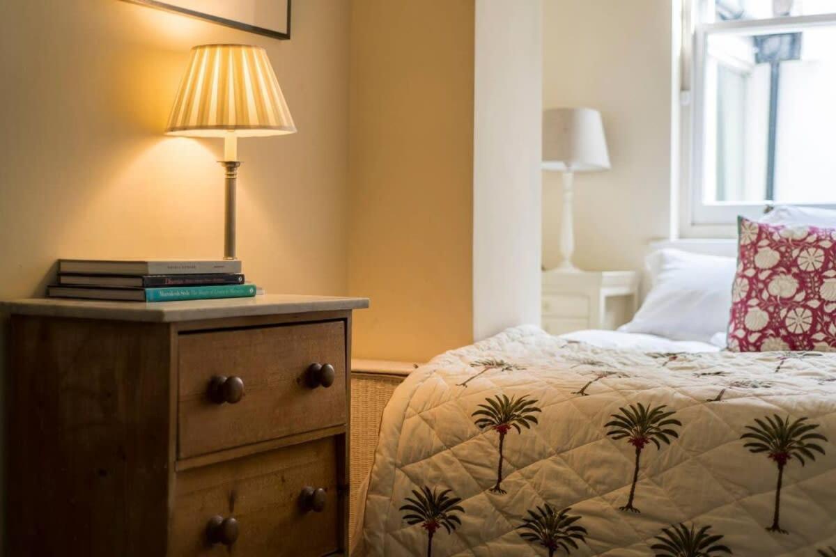 Appartamento Delightful 2 Bed In Notting Hill - 5 Min From Tube Londra