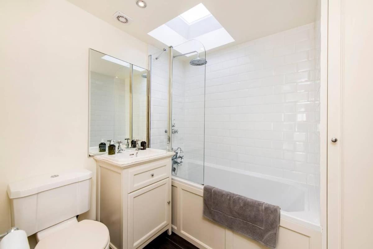 Delightful 2 Bed In Notting Hill - 5 Min From Tube Appartamento