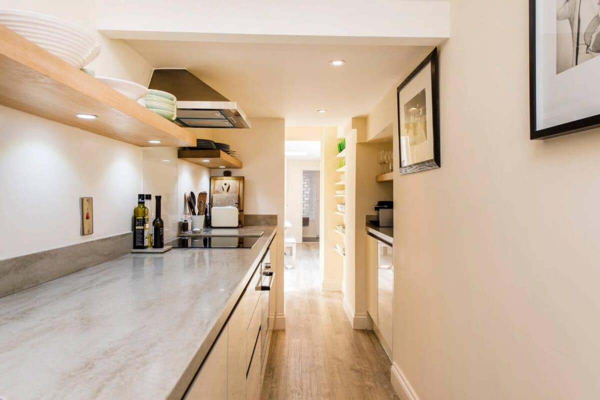 Delightful 2 Bed In Notting Hill - 5 Min From Tube Appartamento